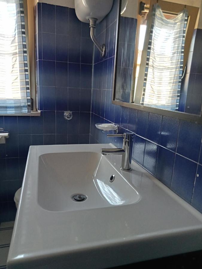 Casa Sofia, Camera in Appartamento Riservato Terni Esterno foto