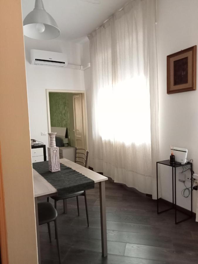 Casa Sofia, Camera in Appartamento Riservato Terni Esterno foto